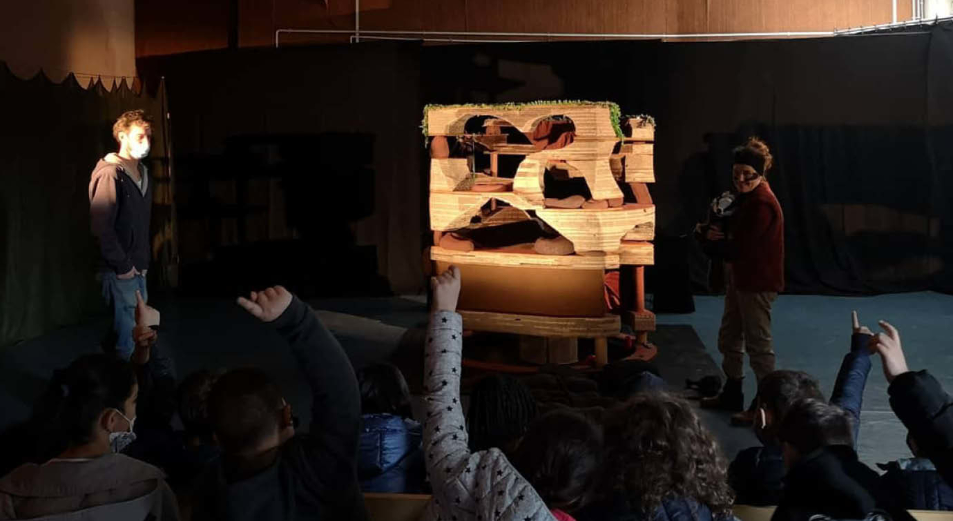 Cie Arnica à l'école Jean Zay